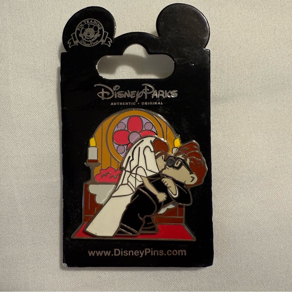 Disney UP Pin Wedding Ellie and Carl